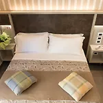 Cavour 3* Cesenatico