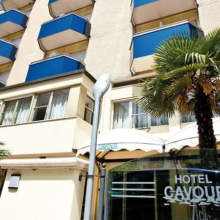 Hotel Cavour 3*