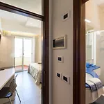 Hotell Cavour 3*