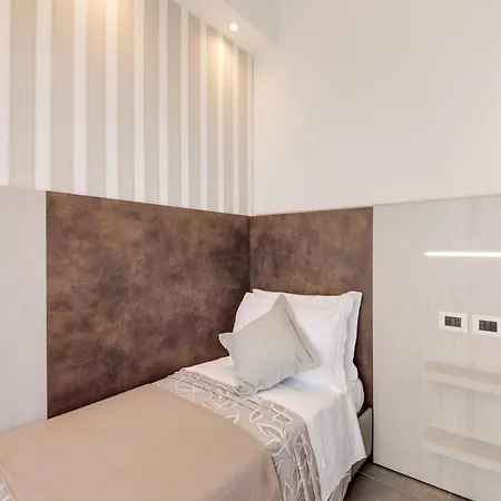 Cavour 3* Cesenatico