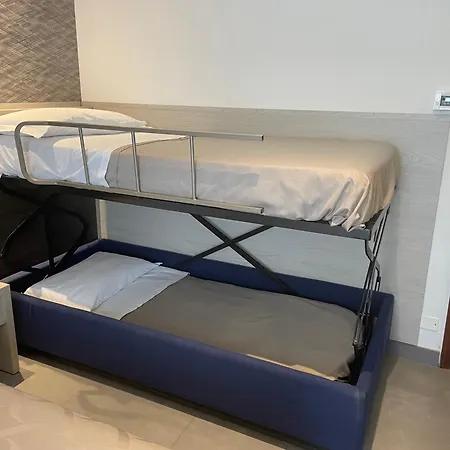 Cavour מלון צ'סנטיקו