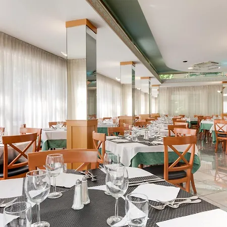 Hotel Cavour Cesenatico