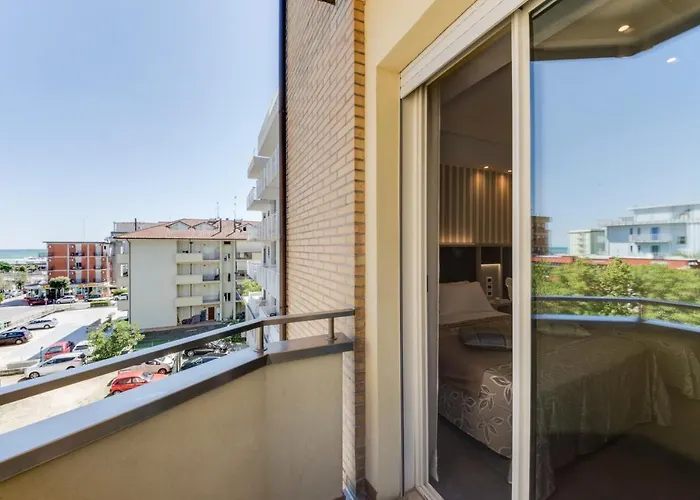 Cavour Otel