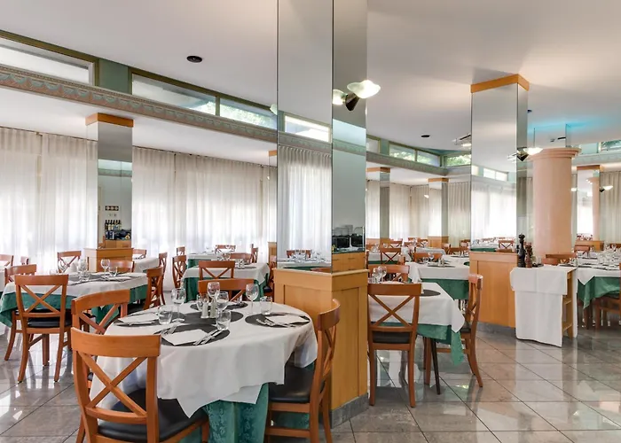 Cavour Otel 3*