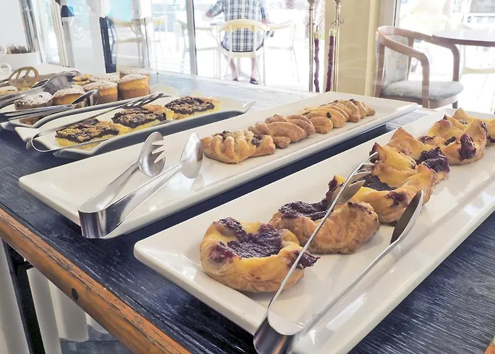 Cavour 切塞纳蒂科