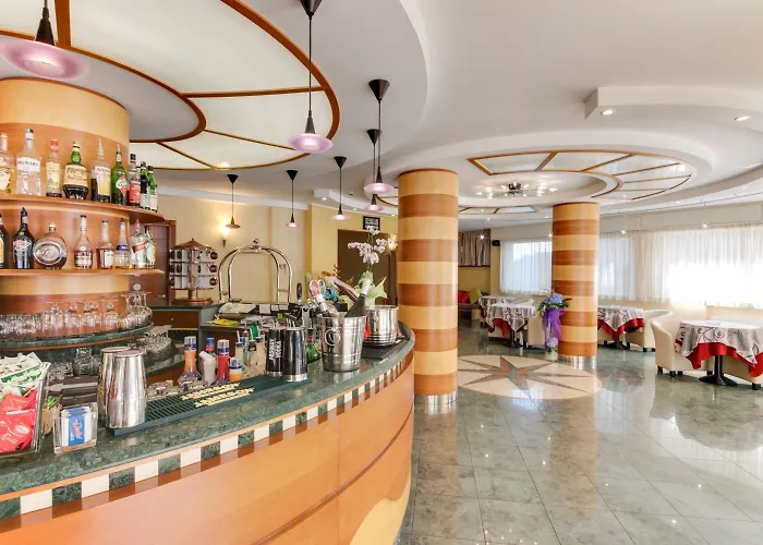 Otel Cavour