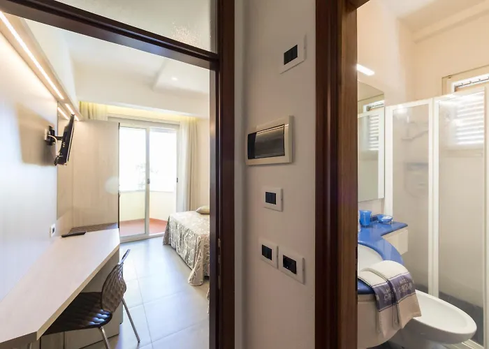 Otel Cavour 3*